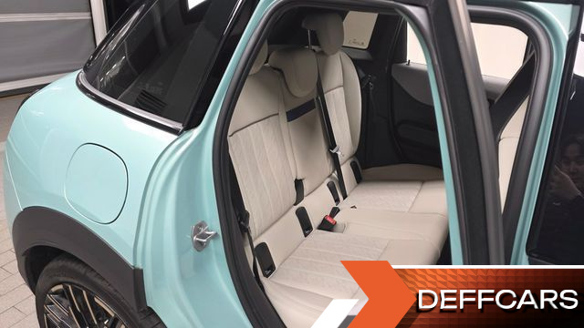 Mini COOPER 5 Door Favoured купить на сайте DeffCars