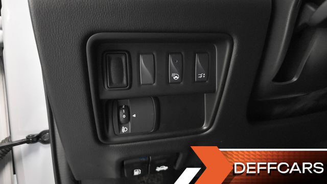 Renault-KoreaSamsung QM6 2.0 GDe PREMIERE 2WD купить на сайте DeffCars