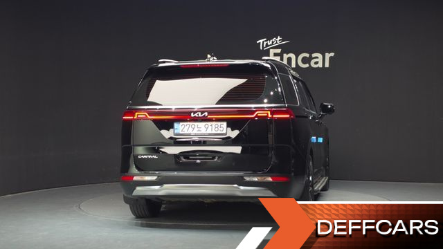 Kia CARNIVAL Gasoline 9-Seater Signature купить на сайте DeffCars