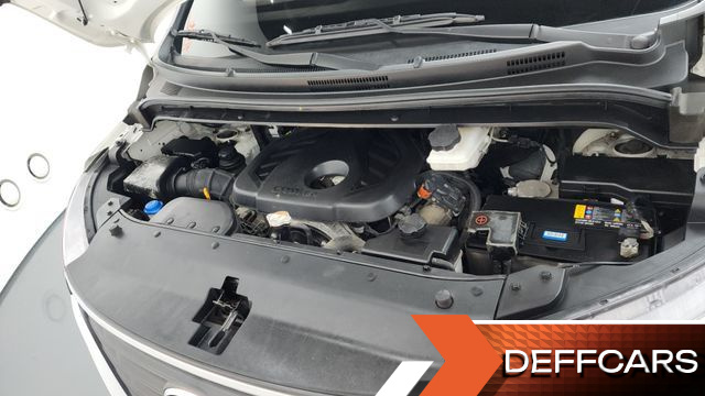 Hyundai STAREX Van 5-Seater Smart купить на сайте DeffCars