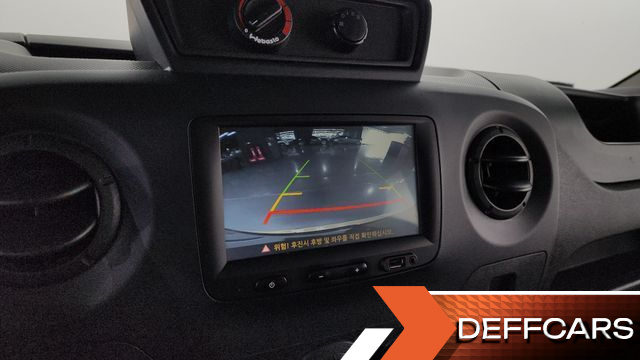 Renault-KoreaSamsung MASTER School Bus 15-Seater купить на сайте DeffCars