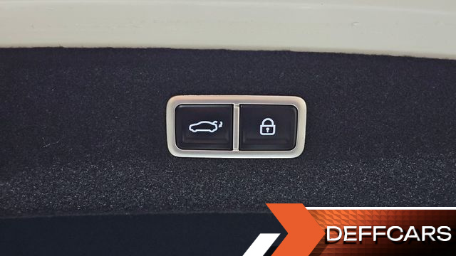 Genesis G90 Gasoline 3.5 Turbo e-S/C AWD купить на сайте DeffCars