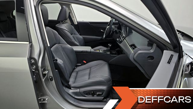 Lexus ES Executive купить на сайте DeffCars