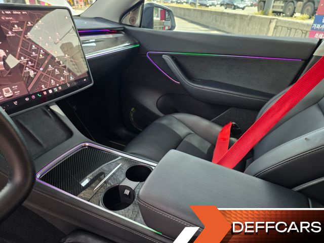Tesla MODEL Y Long Range AWD купить на сайте DeffCars