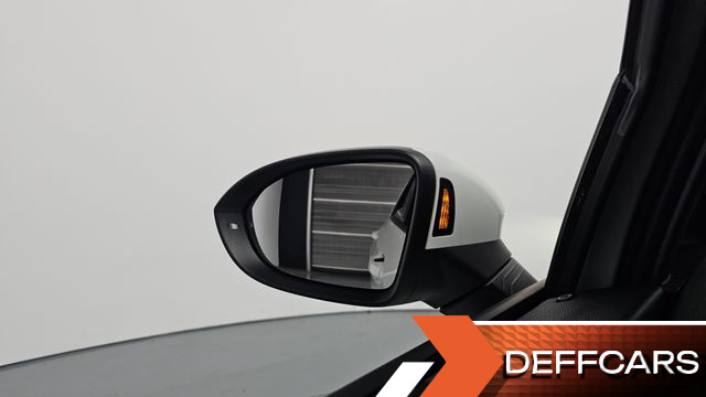 Volkswagen GOLF 2.0 GTI купить на сайте DeffCars
