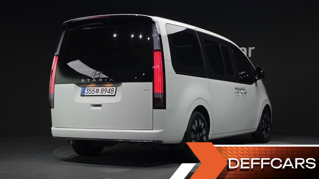 Hyundai STARIA 4WD Lounge 7-Seater Inspiration купить на сайте DeffCars