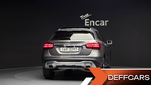 Mercedes GLA-CLASS GLA220 Premium купить на сайте DeffCars