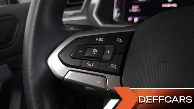 Volkswagen TIGUAN 2.0 TDI Premium купить на сайте DeffCars