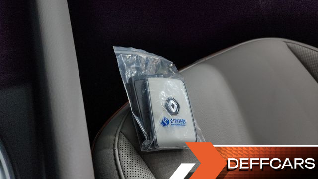 Renault-KoreaSamsung CAPTUR 1.3 TCe Edition Paris купить на сайте DeffCars