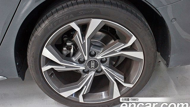 Audi A3 40 TFSI Premium купить на сайте DeffCars