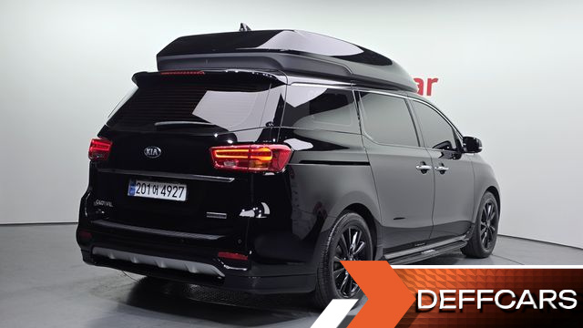 Kia CARNIVAL Gasoline 9-Seater Hi-Limousine Noblesse Special HighLoop купить на сайте DeffCars