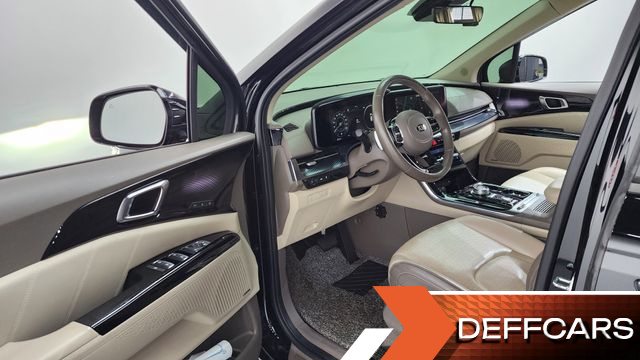 Kia CARNIVAL Gasoline 9-Seater Hi-Limousine Signature купить на сайте DeffCars