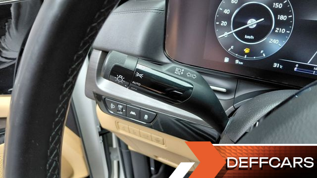 Kia CARNIVAL Gasoline 9-Seater Signature купить на сайте DeffCars