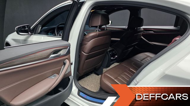 BMW 5-SERIES 530e M Sport купить на сайте DeffCars