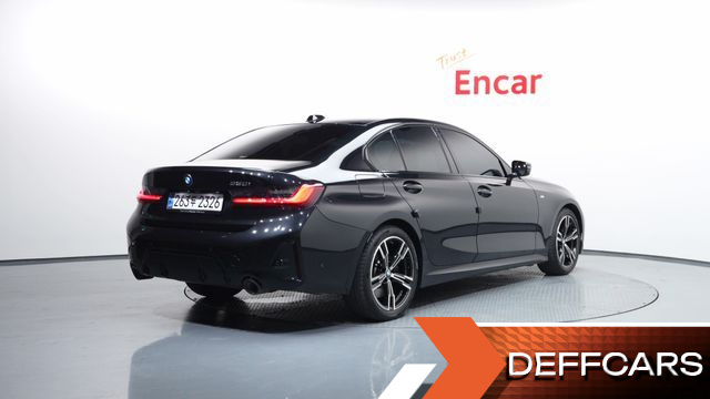 BMW 3-SERIES 320i M Sport купить на сайте DeffCars