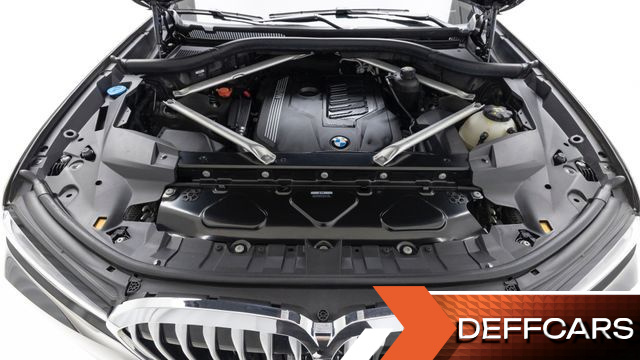 BMW X7 xDrive 40i Design Pure Excellence 6-Seater купить на сайте DeffCars