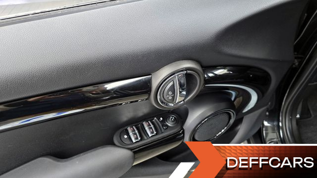 Mini COOPER 5Door Classic Third Generation купить на сайте DeffCars