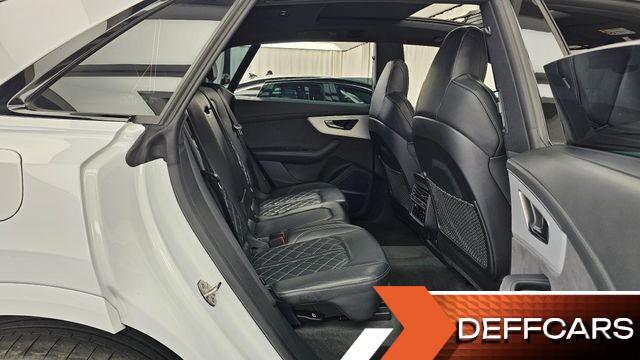 Audi Q8 55 TFSI Quattro Premium купить на сайте DeffCars