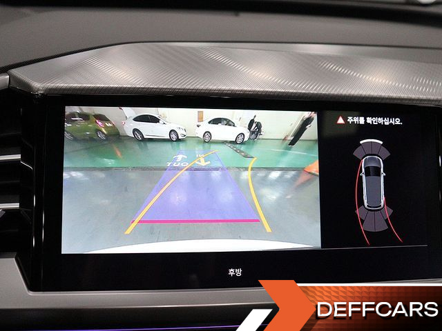 Audi Q4 E-TRON 40 Premium купить на сайте DeffCars