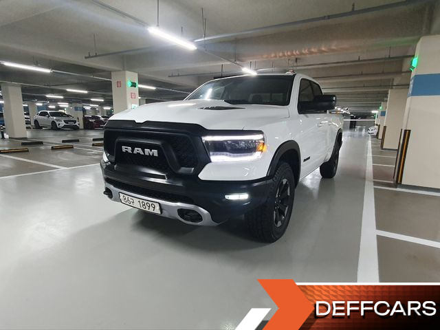 Dodge RAM PICK UP 5.7 купить на сайте DeffCars