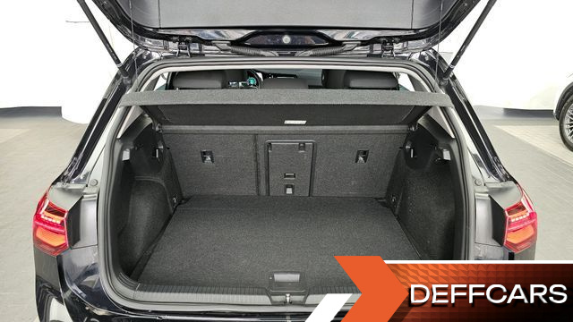 Volkswagen GOLF 2.0 TDI Prestige купить на сайте DeffCars