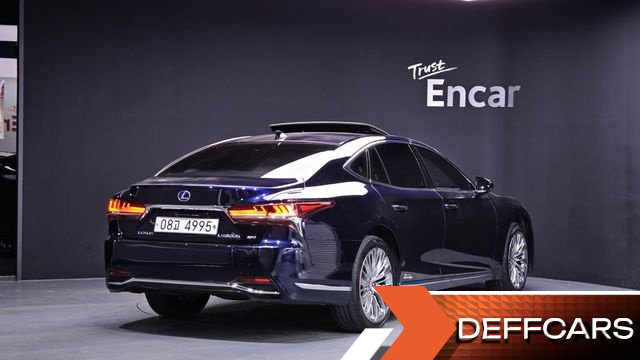 Lexus LS 3.5 Platinum AWD купить на сайте DeffCars