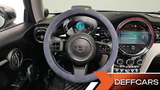Mini COOPER Classic Third Generation купить на сайте DeffCars