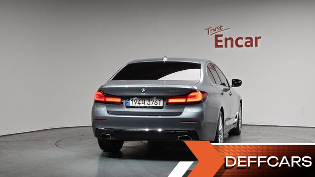 BMW 5-SERIES 530i Luxury купить на сайте DeffCars