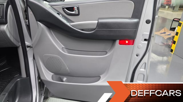 Hyundai STAREX Van 3-Seater Smart купить на сайте DeffCars