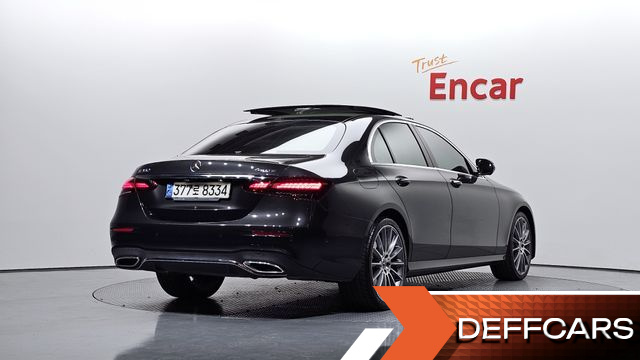 Mercedes E-CLASS E350 4MATIC AMG Line купить на сайте DeffCars