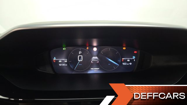 Peugeot 308 1.5 BlueHDi Allure купить на сайте DeffCars