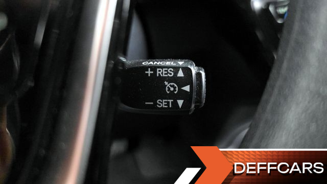 Toyota PRIUS 1.5 купить на сайте DeffCars