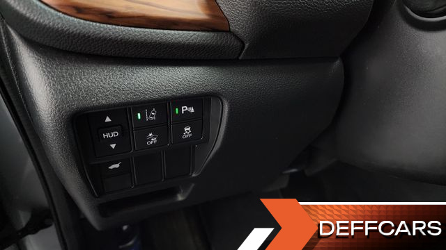 Honda CR-V 1.5 Touring 4WD купить на сайте DeffCars