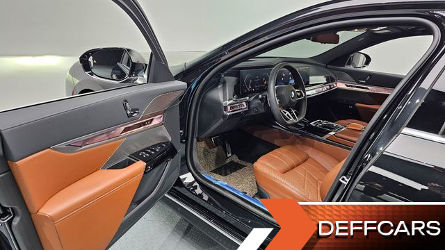 BMW 7-SERIES 740d xDrive M Sport купить на сайте DeffCars