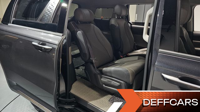 Kia CARNIVAL Gasoline 7-Seater Noblesse купить на сайте DeffCars