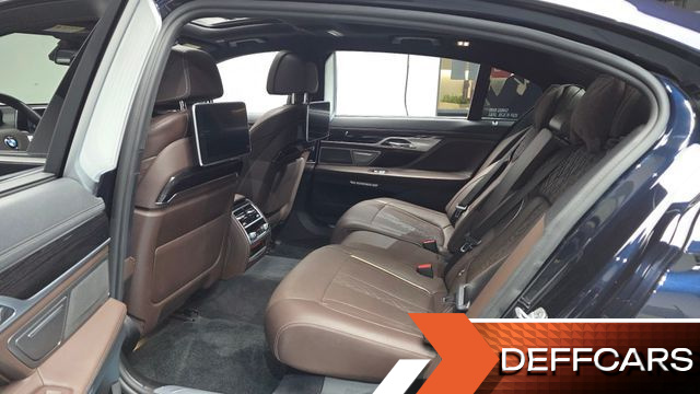 BMW 7-SERIES 740Li xDrive M Sport Package купить на сайте DeffCars