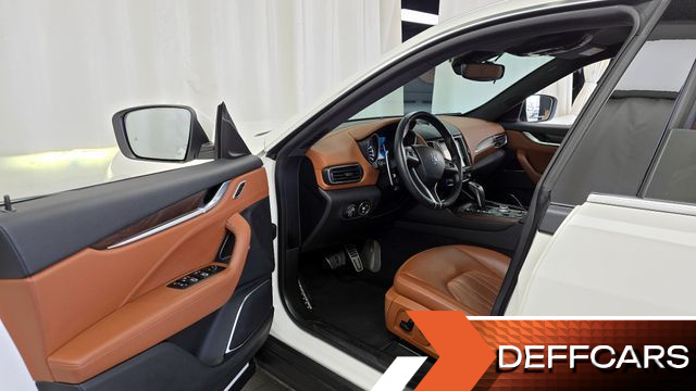 Maserati LEVANTE 3.0 AWD Premium купить на сайте DeffCars