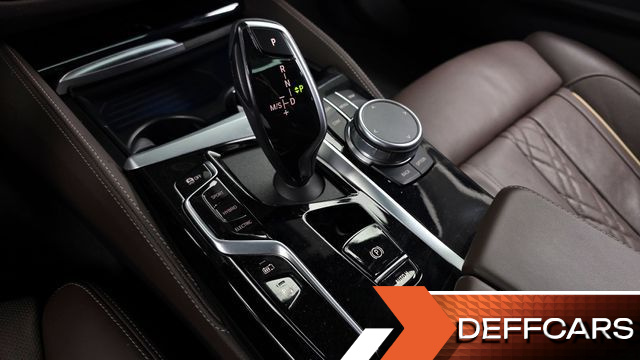 BMW 5-SERIES 530e M Sport купить на сайте DeffCars