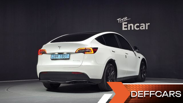Tesla MODEL Y Long Range AWD купить на сайте DeffCars