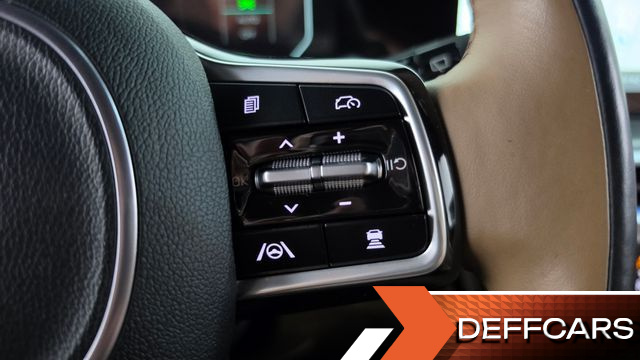 Kia SORENTO HEV 1.6 4WD Signature купить на сайте DeffCars