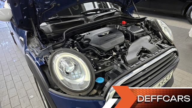 Mini COOPER 5Door Standard 3rd купить на сайте DeffCars