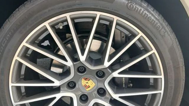 Porsche CAYENNE 3.0 купить на сайте DeffCars