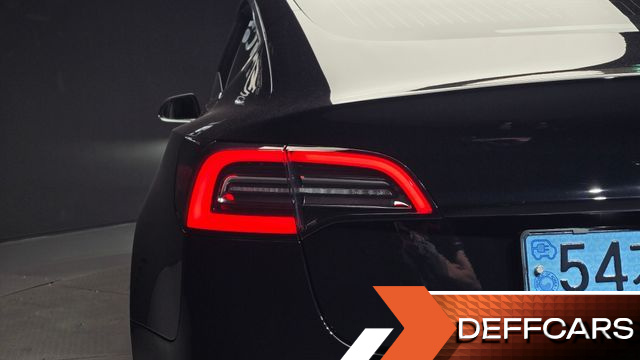 Tesla MODEL 3 Long Range AWD купить на сайте DeffCars