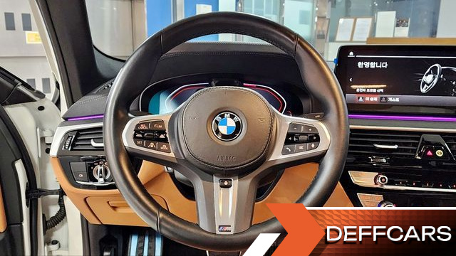 BMW 5-SERIES 520i M Sport купить на сайте DeffCars