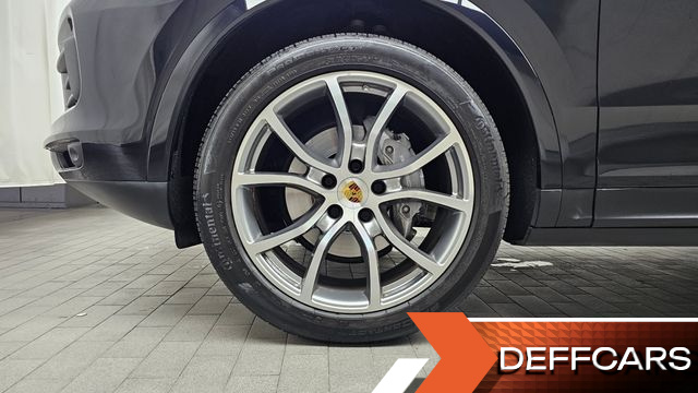Porsche CAYENNE 3.0 купить на сайте DeffCars