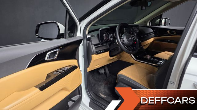 Kia CARNIVAL 7-Seater Noblesse купить на сайте DeffCars