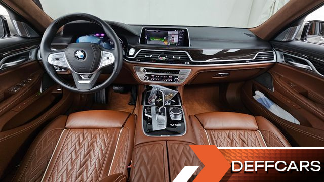 BMW 7-SERIES M760Li xDrive V12 Excellence купить на сайте DeffCars