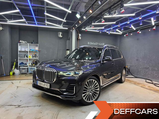 BMW X7 xDrive 40i Design Pure Excellence 6-Seater купить на сайте DeffCars