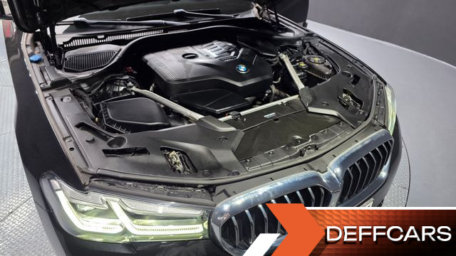 BMW 5-SERIES 520i Luxury купить на сайте DeffCars