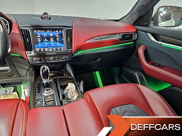 Maserati LEVANTE 3.0 Diesel AWD GranLusso купить на сайте DeffCars